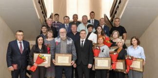 Глава Хакасии вручил госнаграды жителям республики Фото предоставлено пресс-службой главы РХ