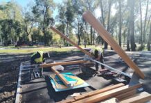 В Парке Победы в Абакане начали строительство новой детской площадки Фото с сайта МЖФ