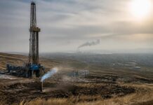 Добыча газа. Изображение нейросети
