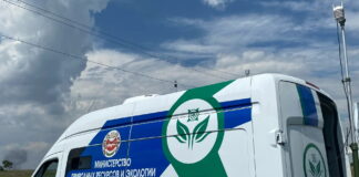 В Абакане и двух районах Хакасии вводится режим «черного неба» Экологическая лаборатория. Фото: Минприроды РХ