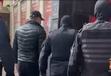 В Хакасии полиция выявила 87 нарушений миграционного законодательства Кадр съемки МВД