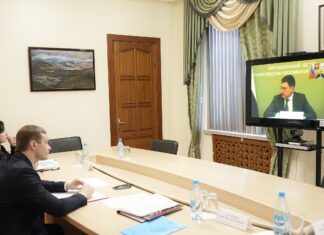Валентин Коновалов поднял вопрос о дополнительных поставках топлива на заседании федерального штаба Фото предоставлено пресс-службой главы РХ
