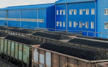 СУЭК-Хакасия механизирует процесс уборки просыпей угля на обогатительной фабрике Фото предоставлено пресс-службой СУЭК
