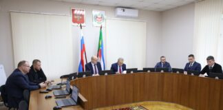 Министры Хакасии отчитались перед депутатами о реализации государственных программ Фото пресс-службы ВС РХ