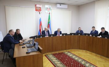 Министры Хакасии отчитались перед депутатами о реализации государственных программ Фото пресс-службы ВС РХ